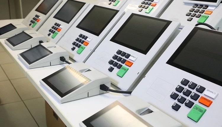 TSE apresenta novas urnas eletrônicas para eleições de 2022