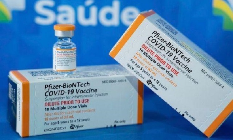 Brasil recebe mais um lote da vacina pediátrica da Pfizer