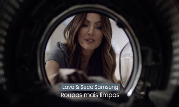Patrícia Poeta protagoniza campanha de Dia das Mães da Samsung