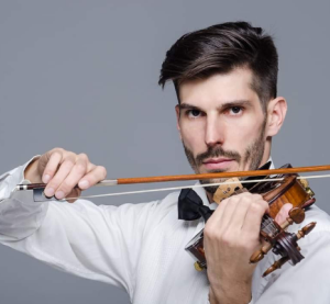 O "violonista alquimista" FERNANDO BRESOLIN - foto/DIVULGAÇÃO